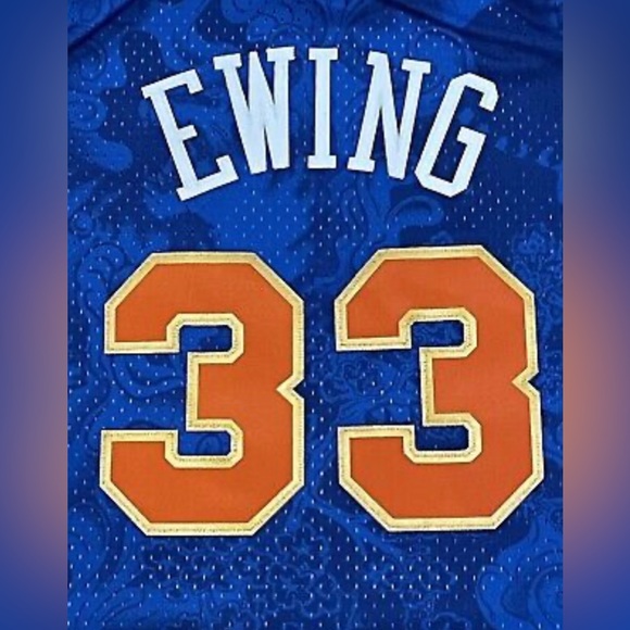 Mitchell & Ness Mens NY Knicks Patrick Ewing Chinese Lunar New Year Jersey - Picture 2 of 6
